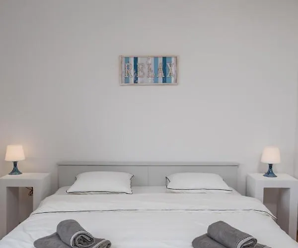 App Blue, Apartman Selce